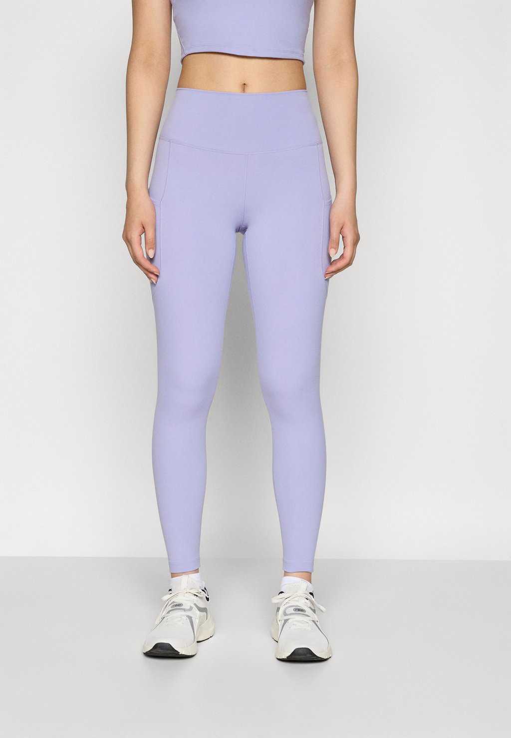 

Леггинсы ONE Nike Performance, сиреневый