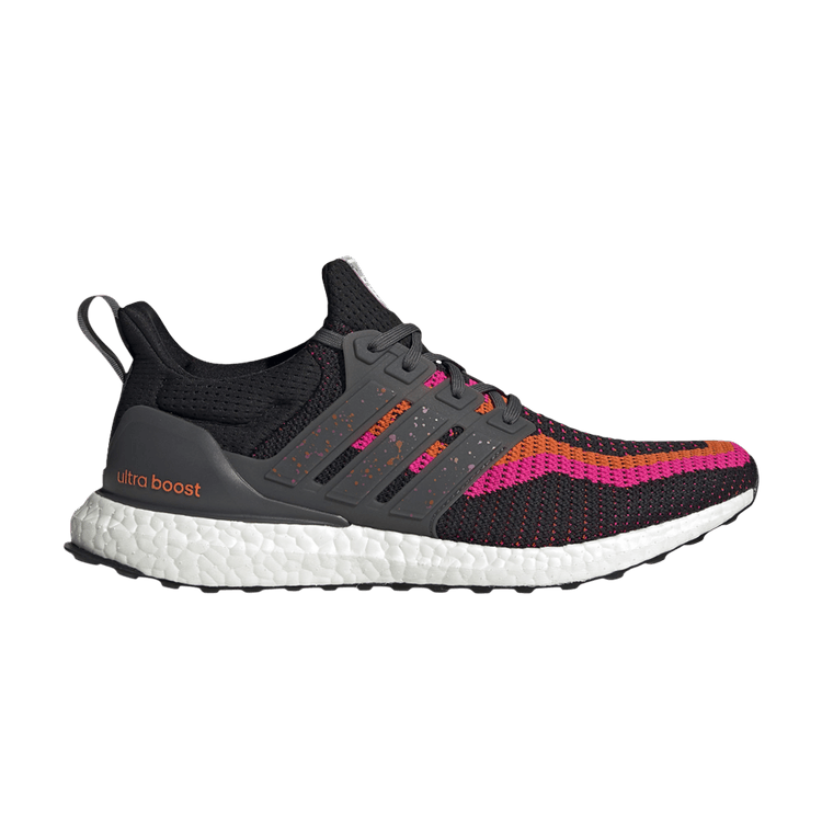 

Кроссовки adidas UltraBoost DNA 'City Pack - Hong Kong', черный