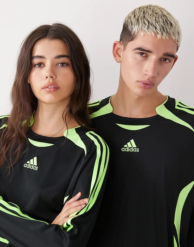Лонгслив с длинным рукавом Adidas Originals Teamgeist черного и зеленого цветов — фото 2