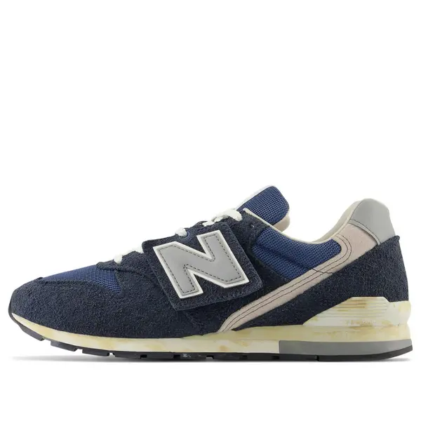 

Кроссовки 996v2 New Balance, серый