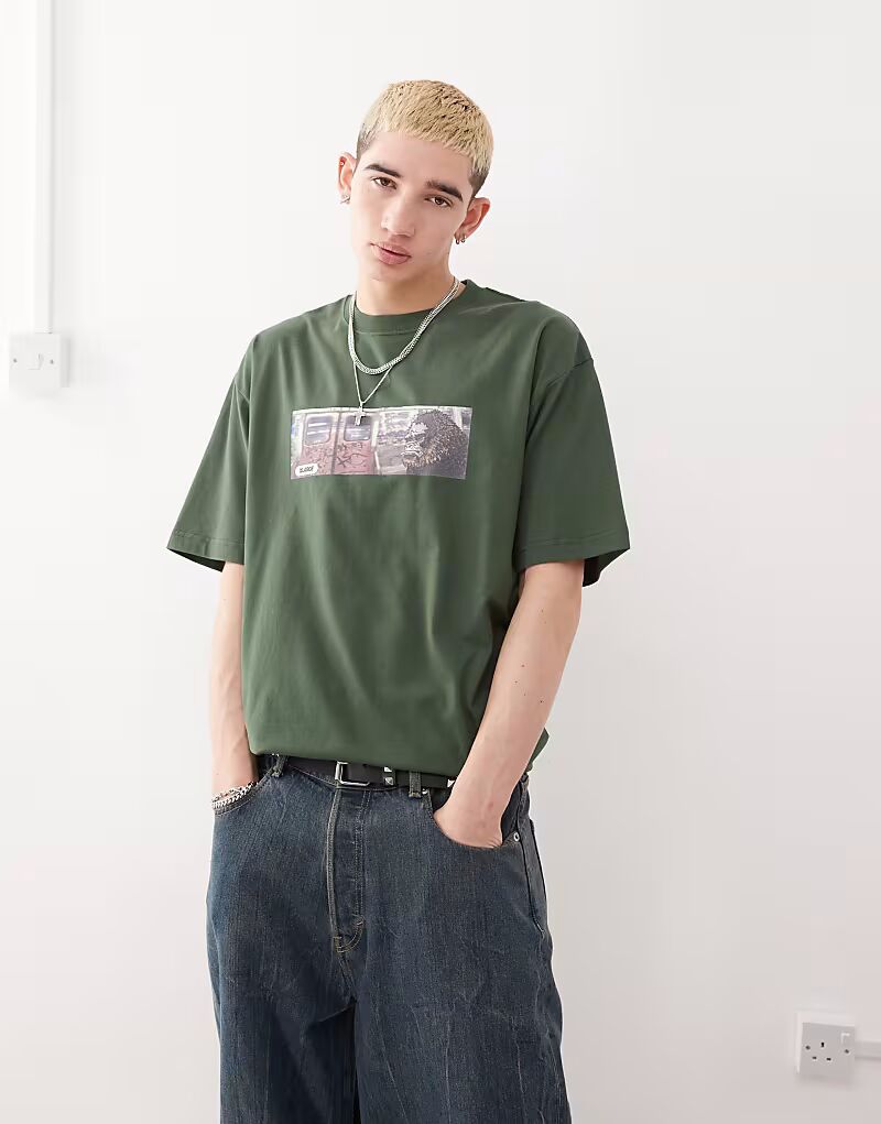

Футболка XLARGE с логотипом метро спереди зеленого цвета