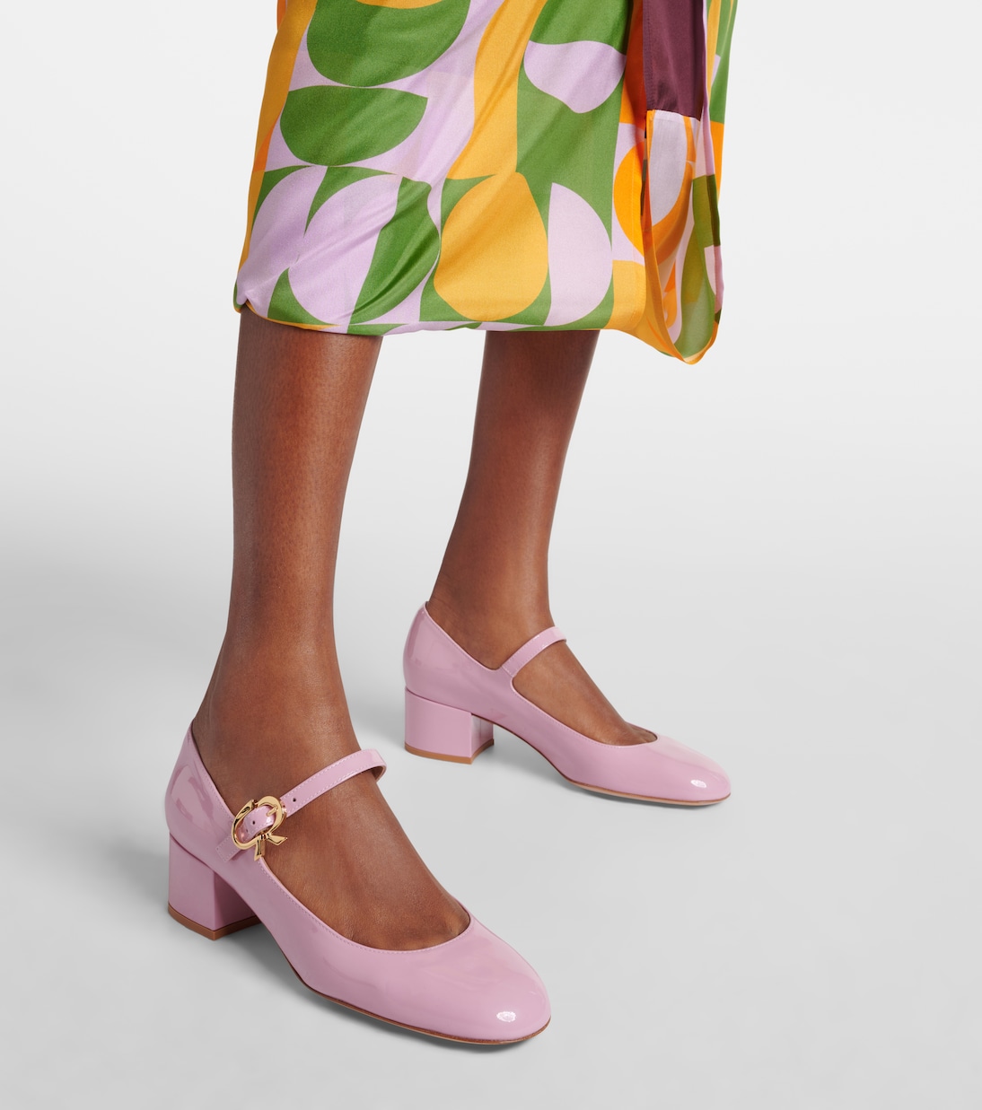 Туфли Mary Ribbon из лакированной кожи Gianvito Rossi, Sugar — фото 4