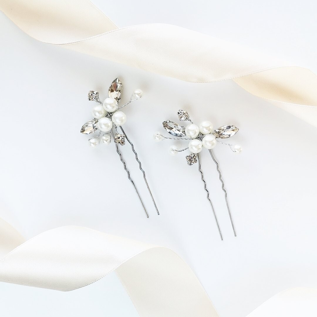 

Набор свадебных серебряных пучков - нежный Набор свадебных украшений для волос Kokonet