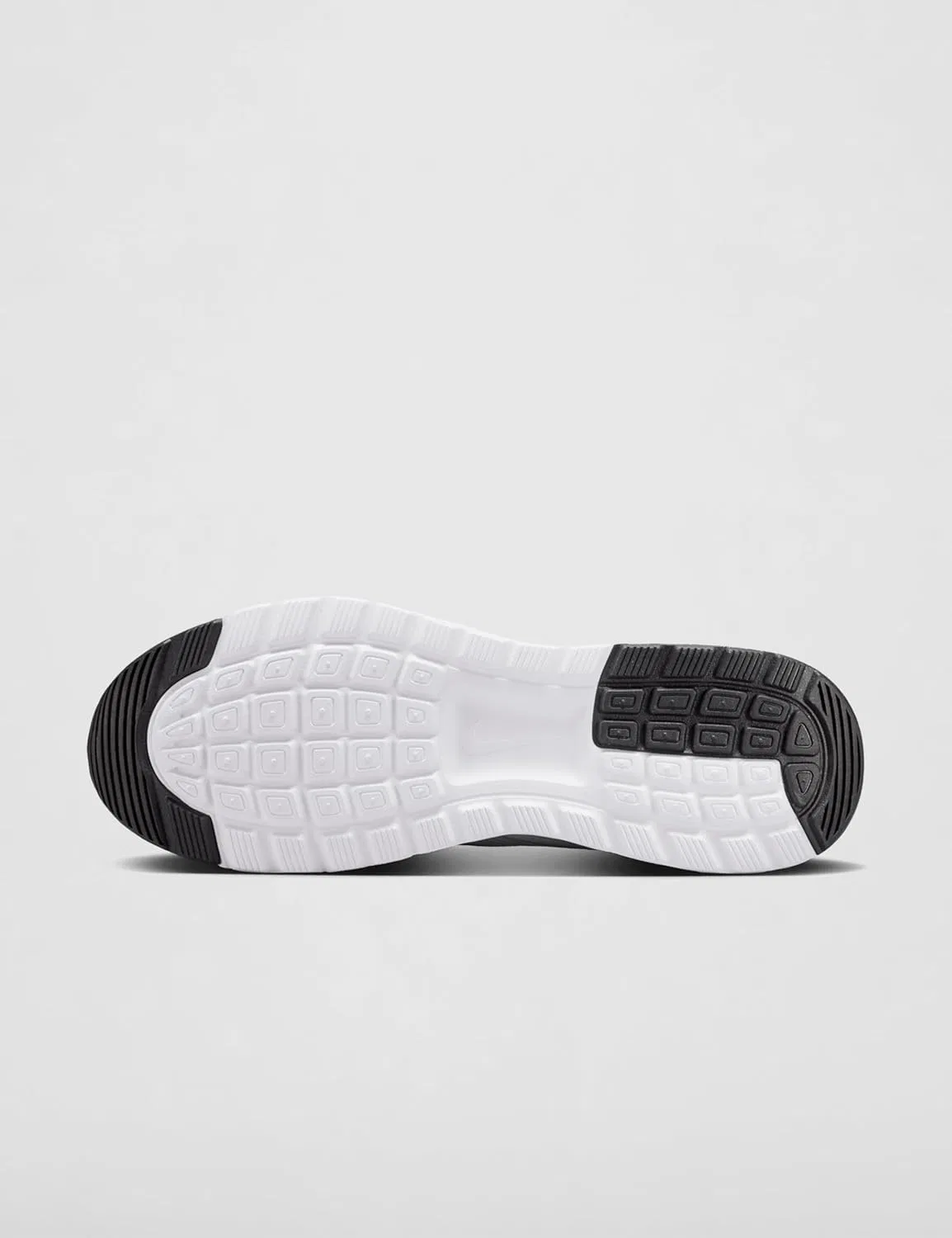 Мужские кроссовки Nike Air Max Nuaxis FD4329, White / Black — фото 4