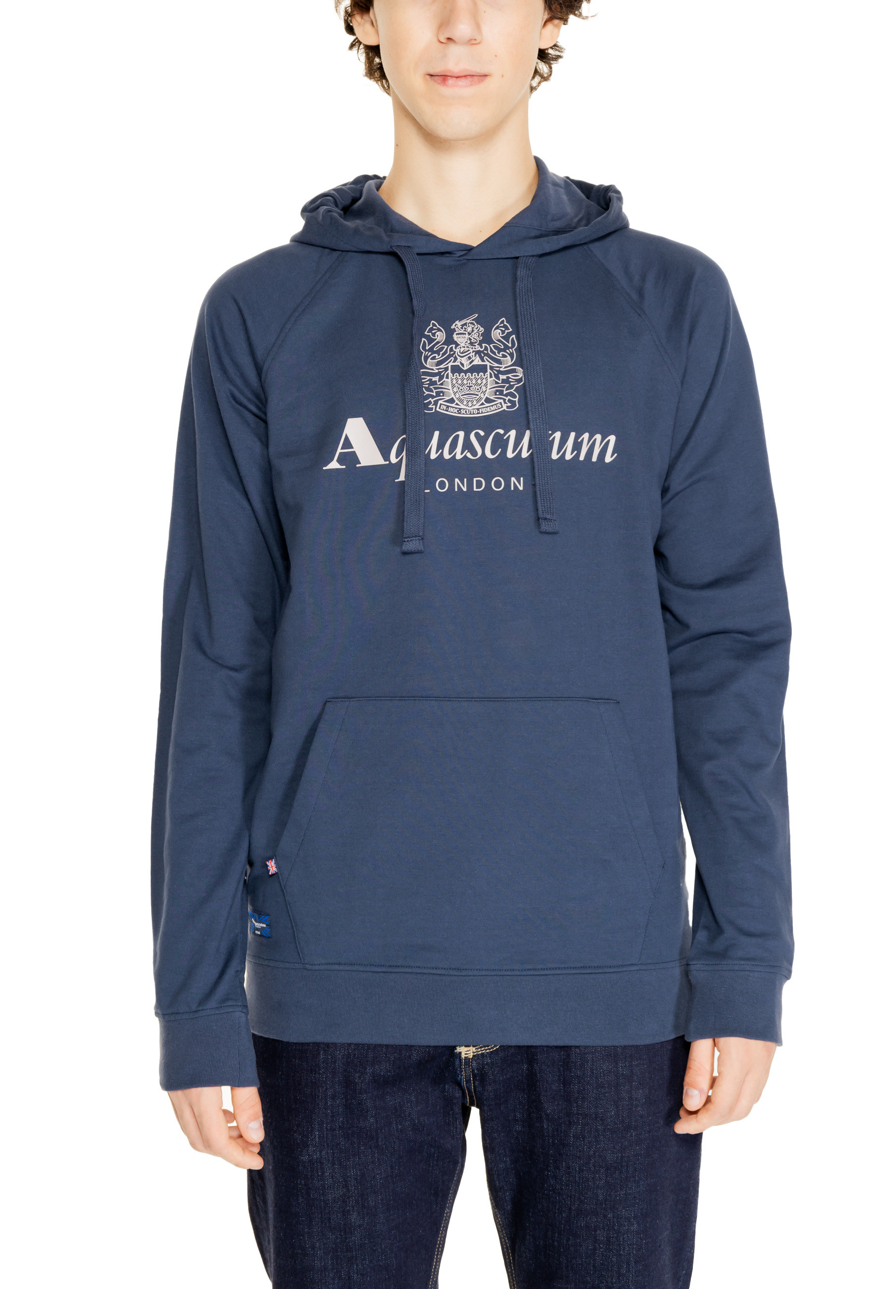 

Толстовки Aquascutum