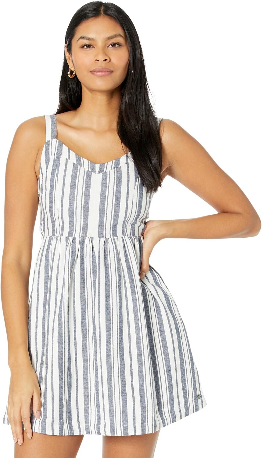 

Платье Roxy Up Above, цвет Mood Indigo Paradise Stripe