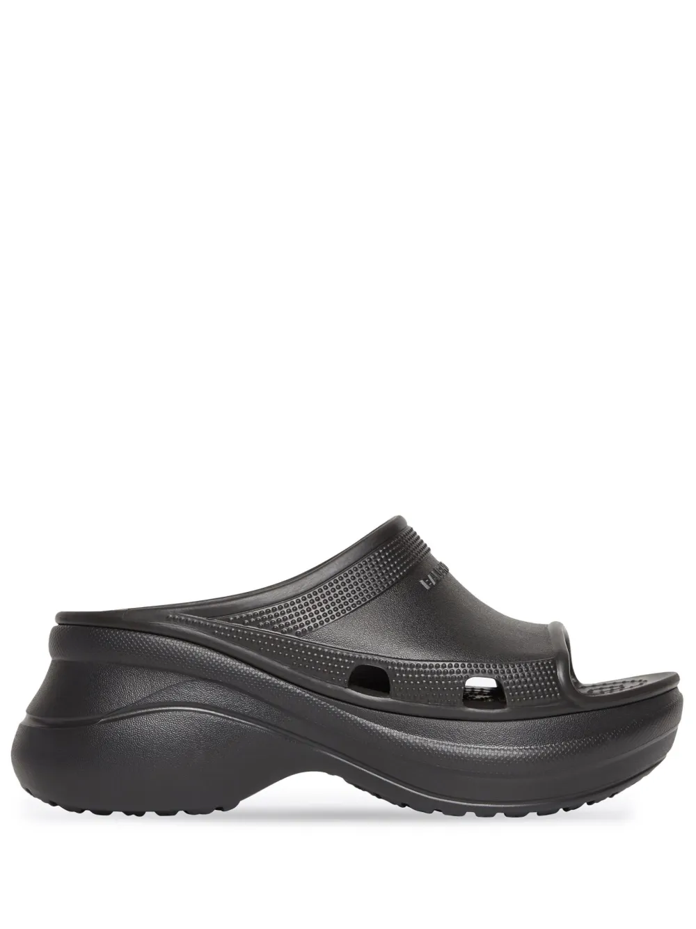 

Шлепанцы с перфорацией из коллаборации с Crocs BALENCIAGA, черный