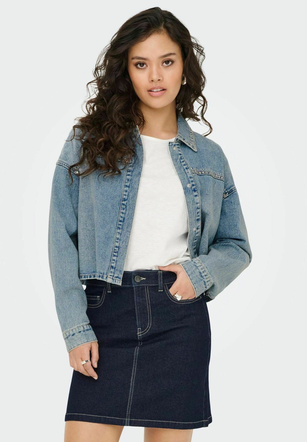 

Джинсовая куртка ASPEN JDY, цвет Light Blue Denim