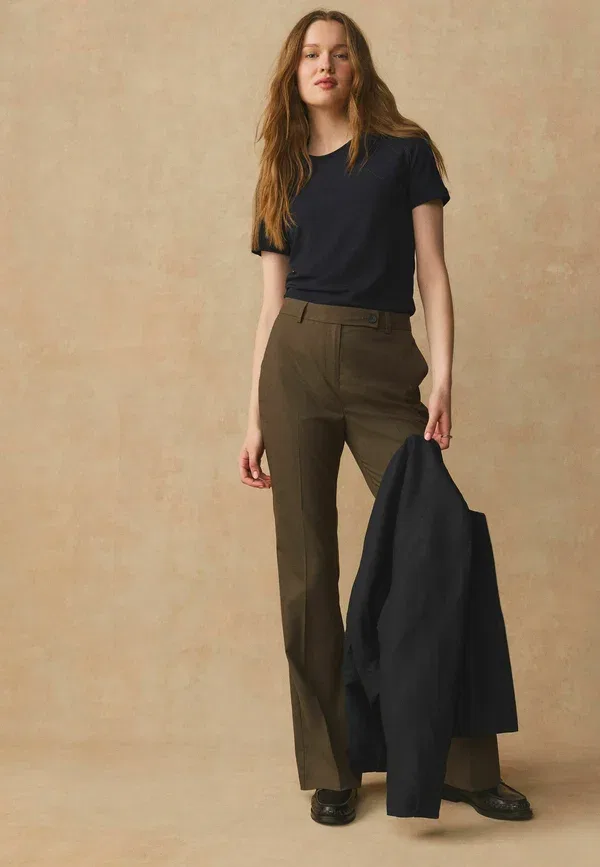 Футболка Next Regular fit crepe short sleeve crew neck basic t-shirt, темно-синий — фото 3