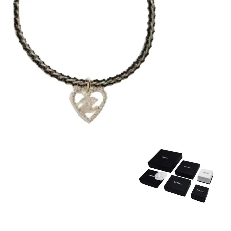 

CHANEL 25P весна-лето унисекс золотое ожерелье