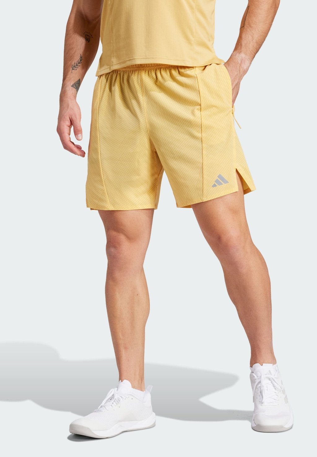 

Спортивные шорты DESIGNED HIIT WORKOUT HEAT.RDY adidas Performance, желтый