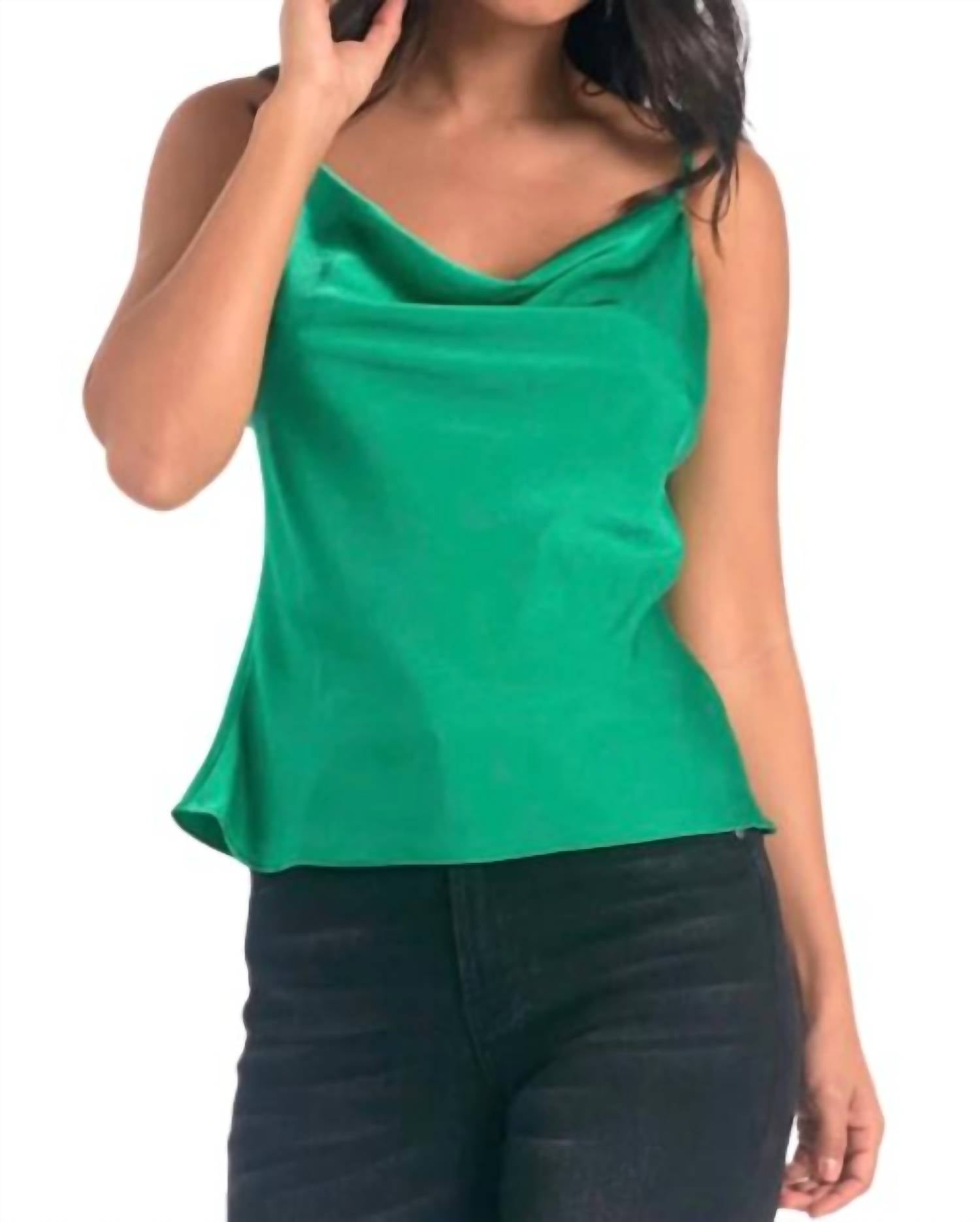

Топ-хомутик Sofia Cowl Neck в цвете Kelly Green ELAN