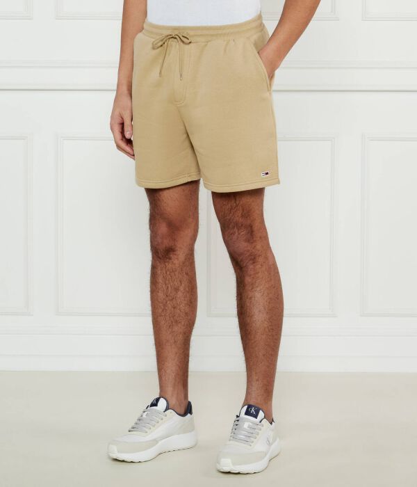 

Шорты Regular fit Tommy Jeans, желтый