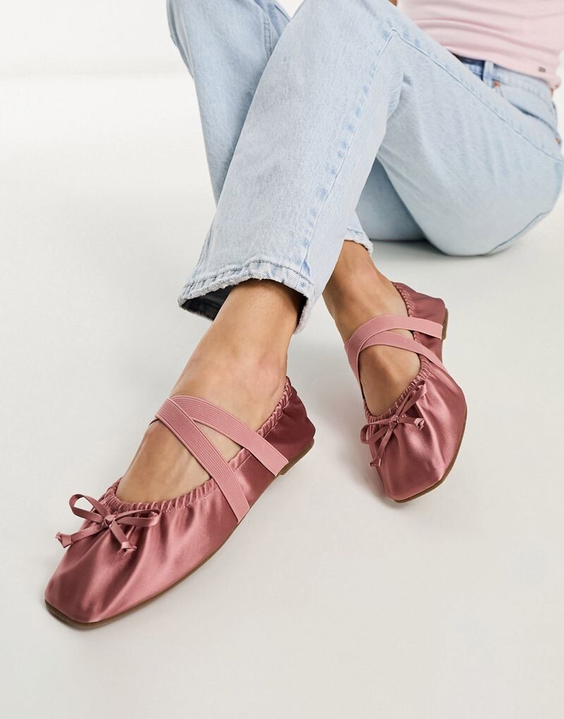 

Розовые загнутые балетки ASOS DESIGN Los Angeles