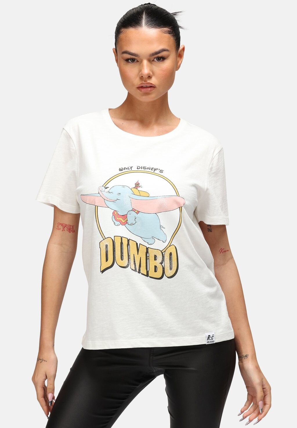 

Футболка с принтом DISNEY DUMBO IN THE SKY Re:Covered, цвет ecru