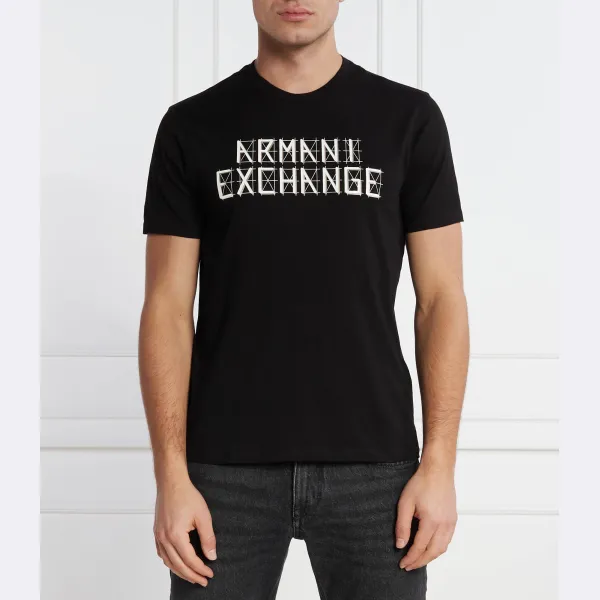 

Футболка стандартного кроя Armani Exchange, черный