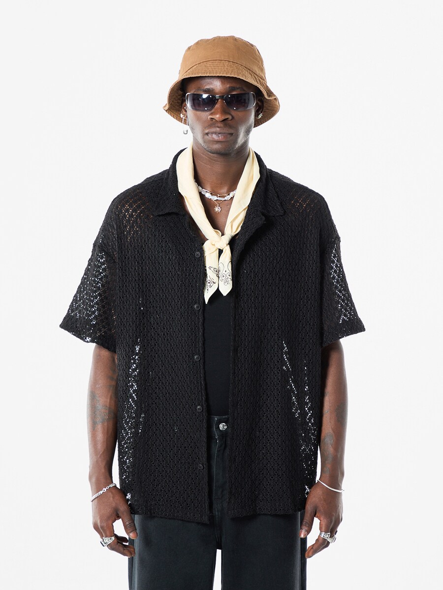 

Рубашка на пуговицах Comfort fit VAMOS CLO, черный