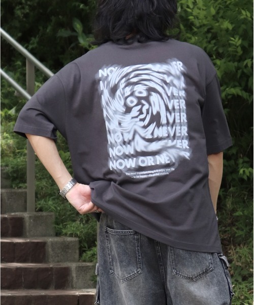 

Футболка унисекс оверсайз с коротким рукавом, принт на спине (дым и сердце) ILL'S, угольно-серый