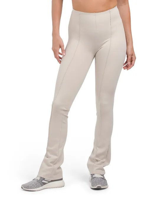 

Прямые брюки Formatic Upper West Side с защипами Yogalicious, цвет Cloud