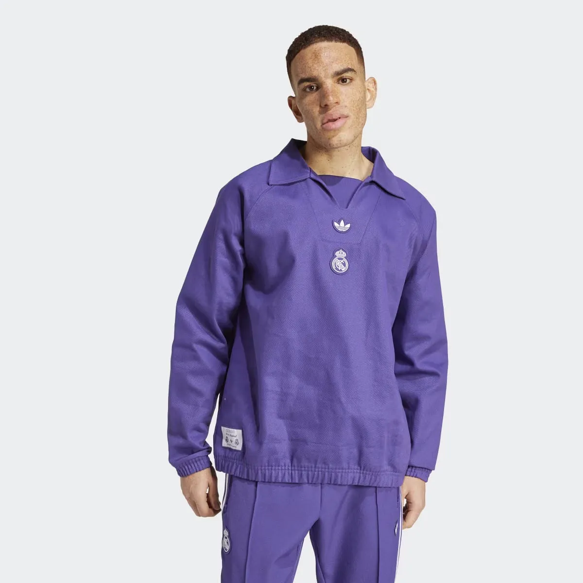 

Мужская толстовка Adidas Real Madrid Terrace Icons Drill, цвет Violeta