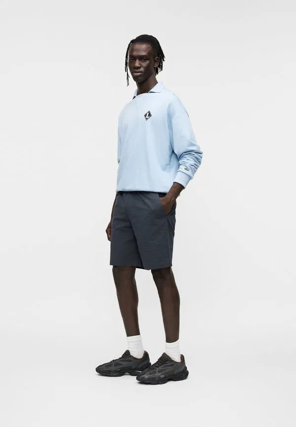 Шорты Lacoste, Blackbird/Graphite — фото 2