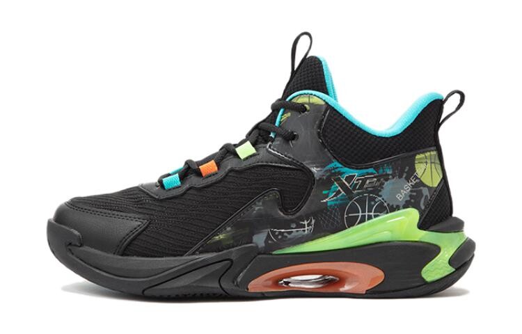 

Детские баскетбольные кроссовки GS Mid-top черные/зеленые/синие Xtep
