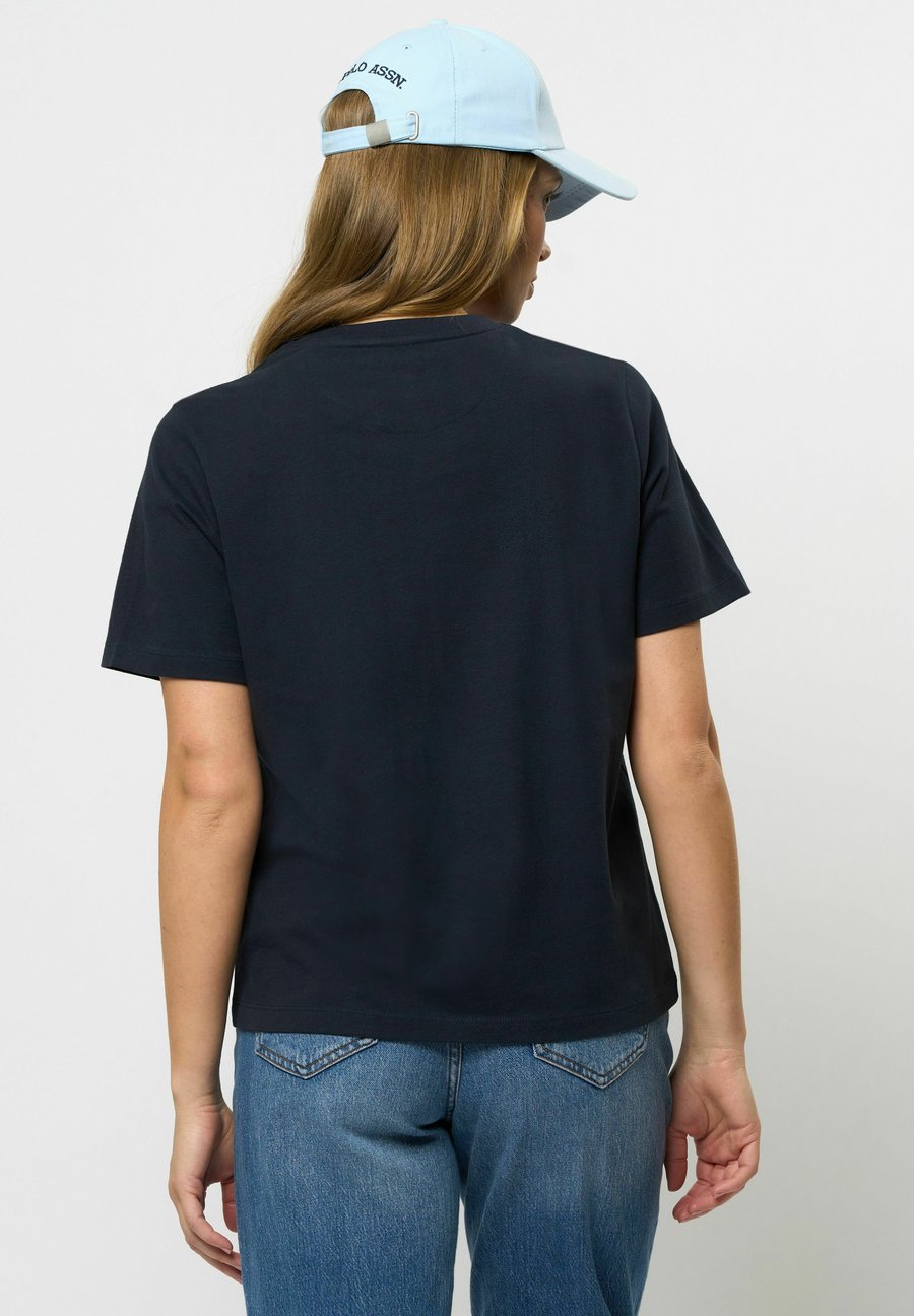 Футболка U.S. Polo Assn. KAYA, Dark Sapphire/Dark Blue — фото 3