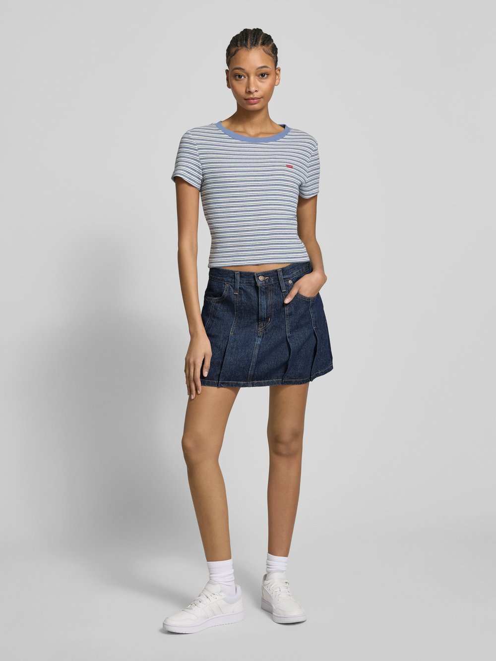 

Юбка джинсовая с карманами Levi's