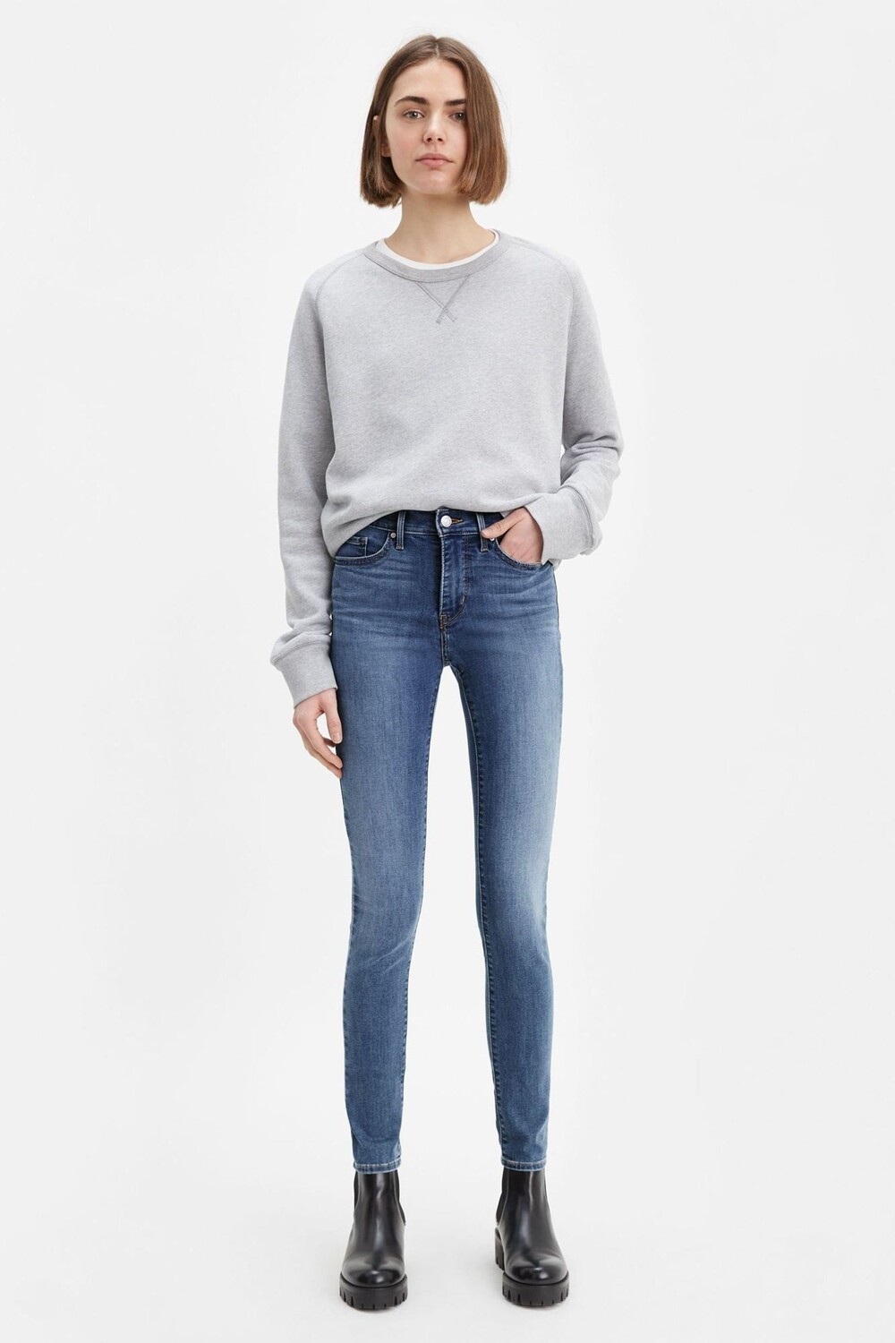 

Моделирование узких джинсов 311 Levi's