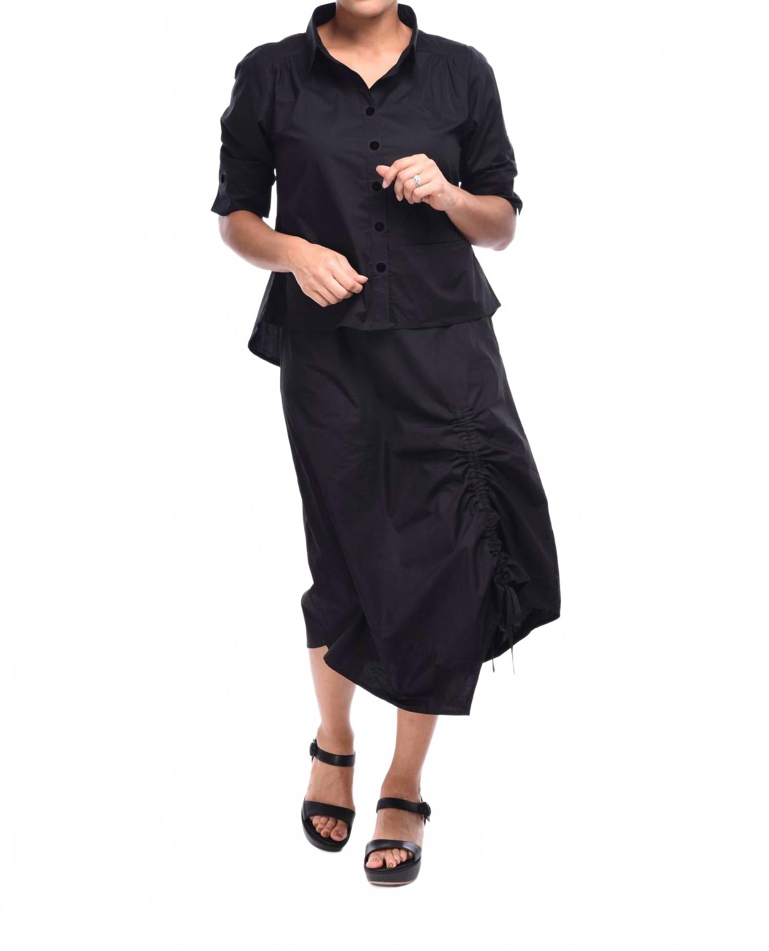 

Куртка Jill в черном цвете Tulip Clothing