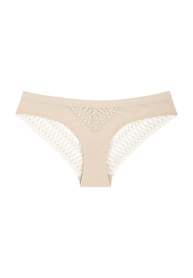 

Aura spotlight бразильские трусики кружево Triumph, цвет creamy dream