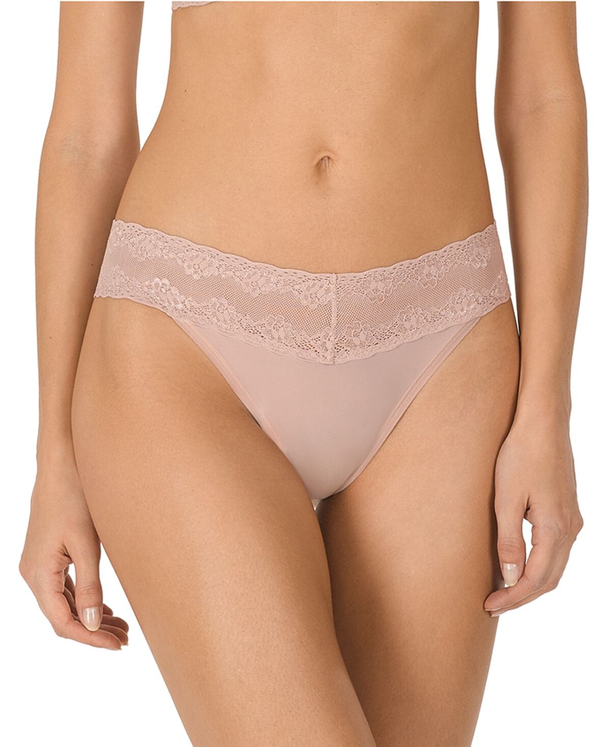 

Нижнее белье-стринги с кружевной талией Bliss Perfection 750092 Natori