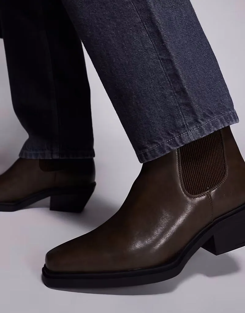 Ботинки челси ASOS DESIGN коричневого цвета на кубинском каблуке — фото 2