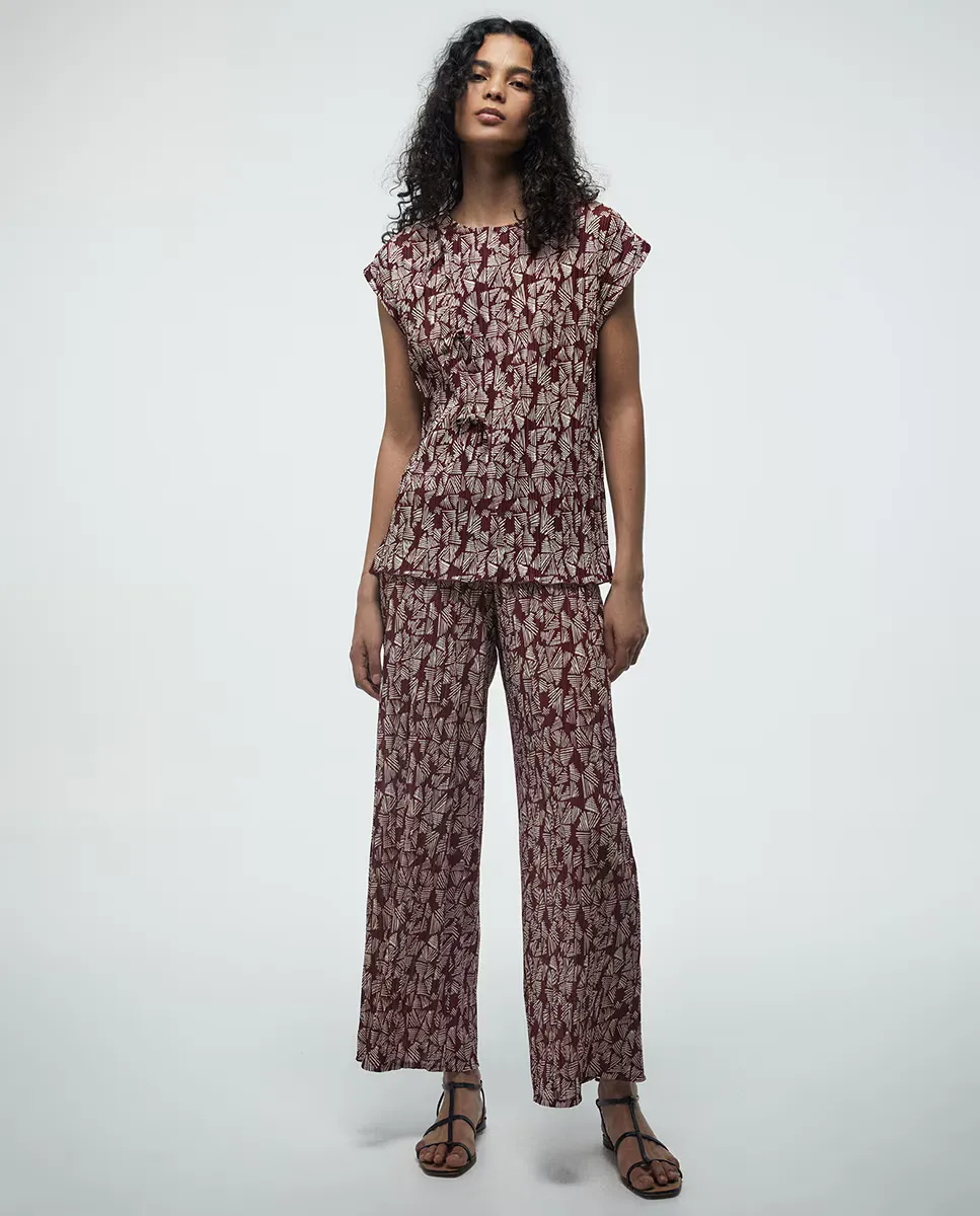 

Топ Cuerpo plisado estampado Sfera, бордовый