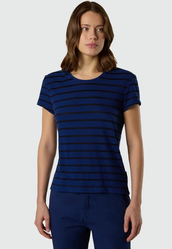 

Футболка в полоску с принтом "слаб". North Sails, Blue Depths, Синий, Футболка в полоску с принтом "слаб". North Sails, Blue Depths