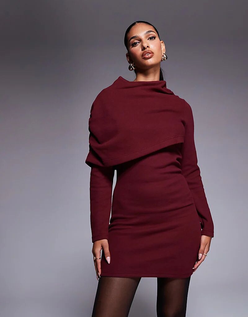 

Супермягкое мини-платье-накидка ASOS DESIGN с рюшами, бордового цвета
