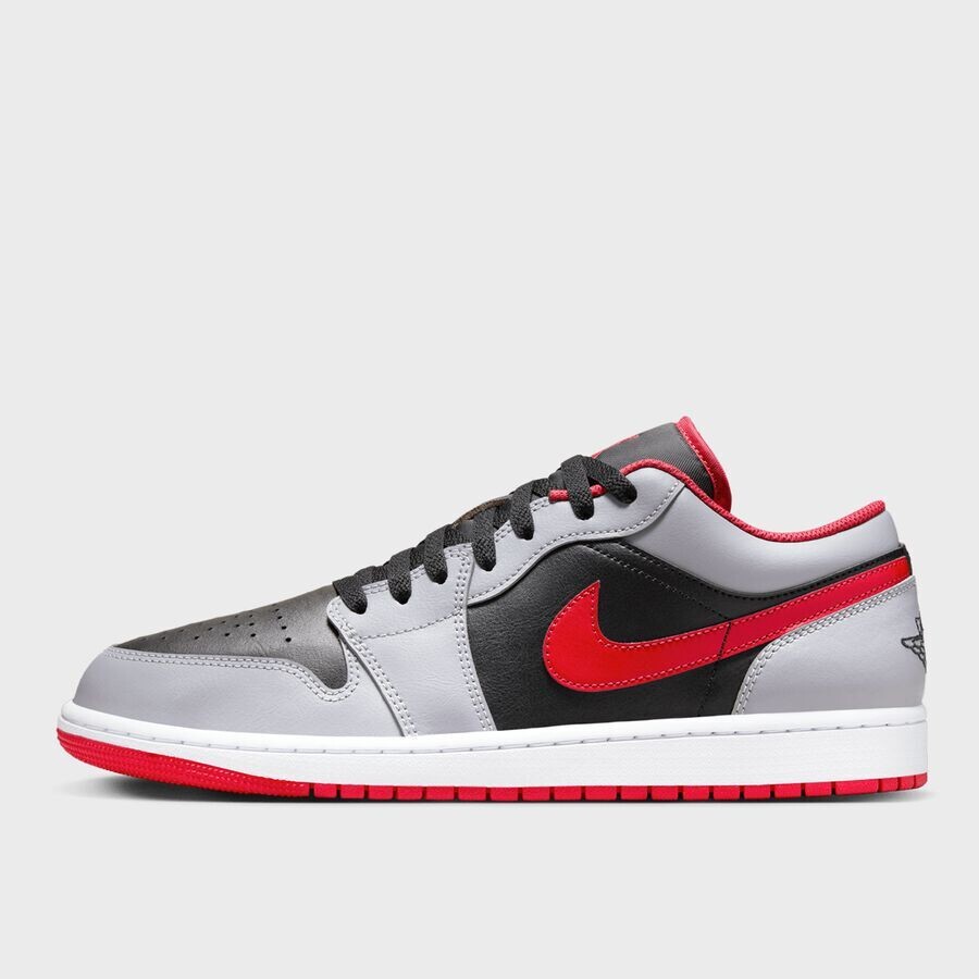 

Кроссовки Air Jordan 1 Low JORDAN, цвет black/fire red-cement grey white