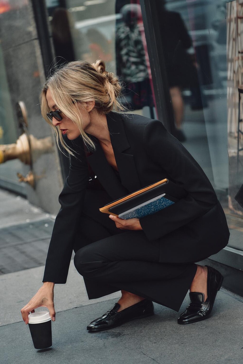 

Лоферы с лакированной отделкой ZARA, черный