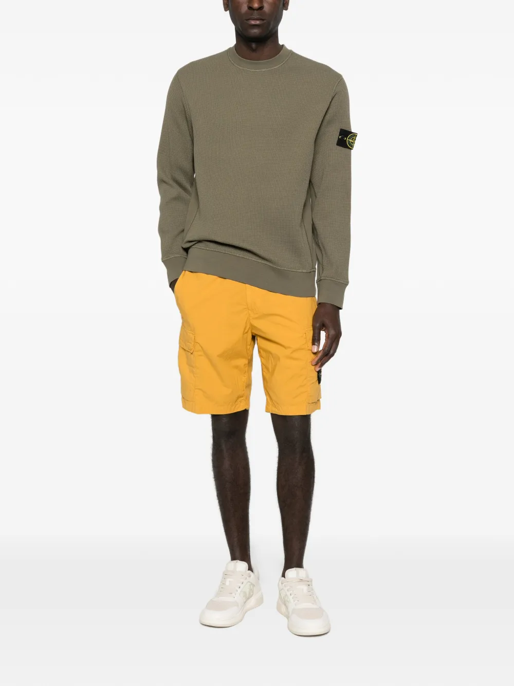 Свитшот с вафельной вязкой и нашивкой Stone Island, зеленый — фото 2