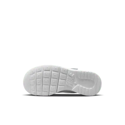 Кроссовки Nike Tanjun EasyOn, цвет Wolf Grey/White/White — фото 3