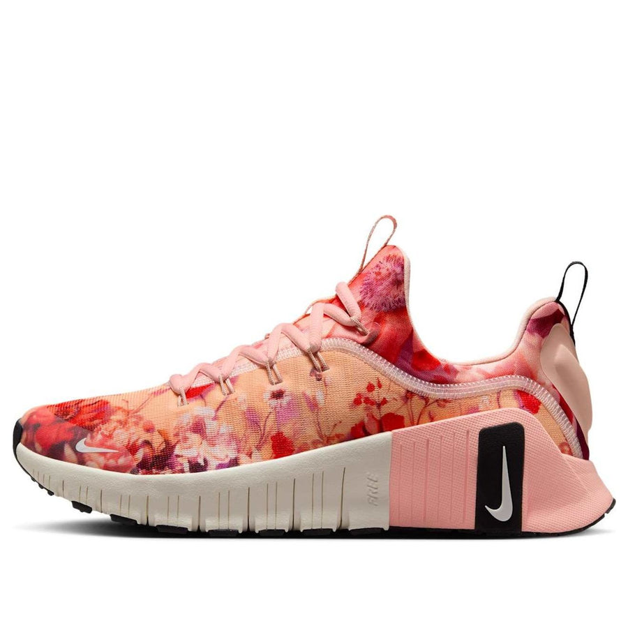Кроссовки (WMNS) Nike Free Metcon 6 AMP 'Washed Coral Black Sail', оранжевый