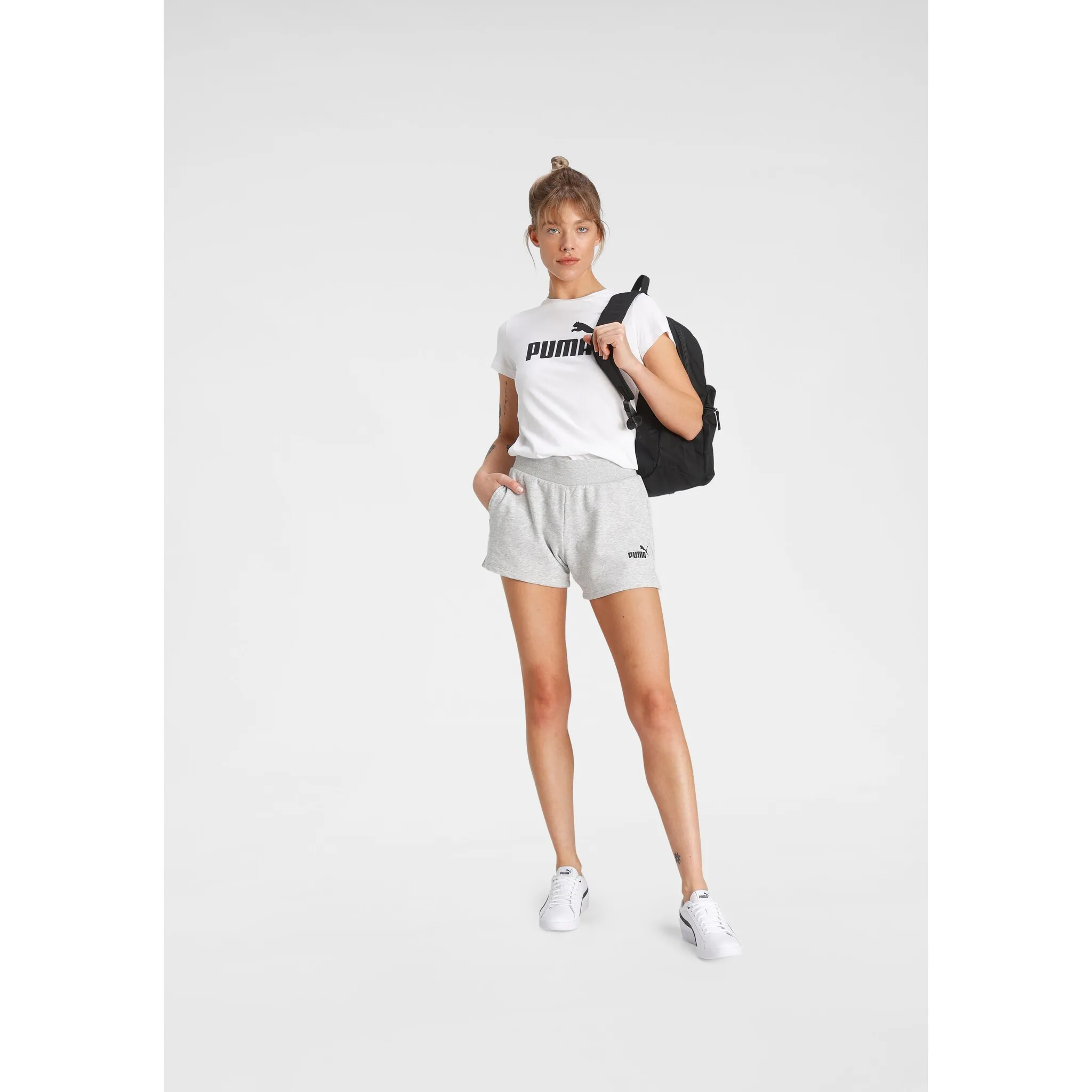 

ФУТБОЛКА PUMA "ESS LOGO TEE", белый