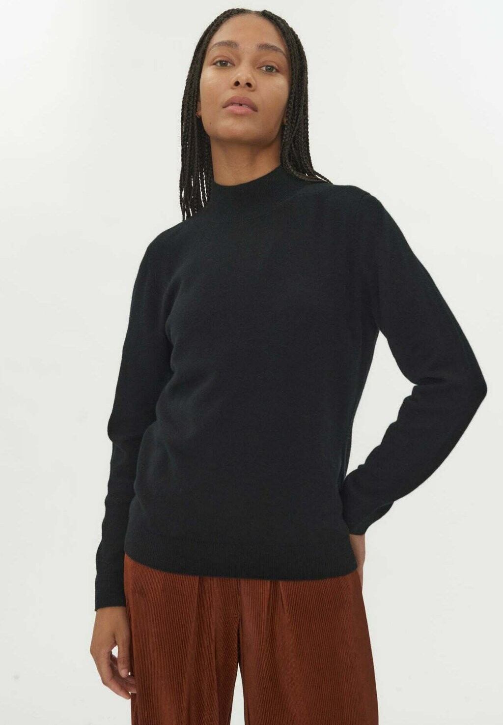 

Джемпер GOBI Cashmere, черный
