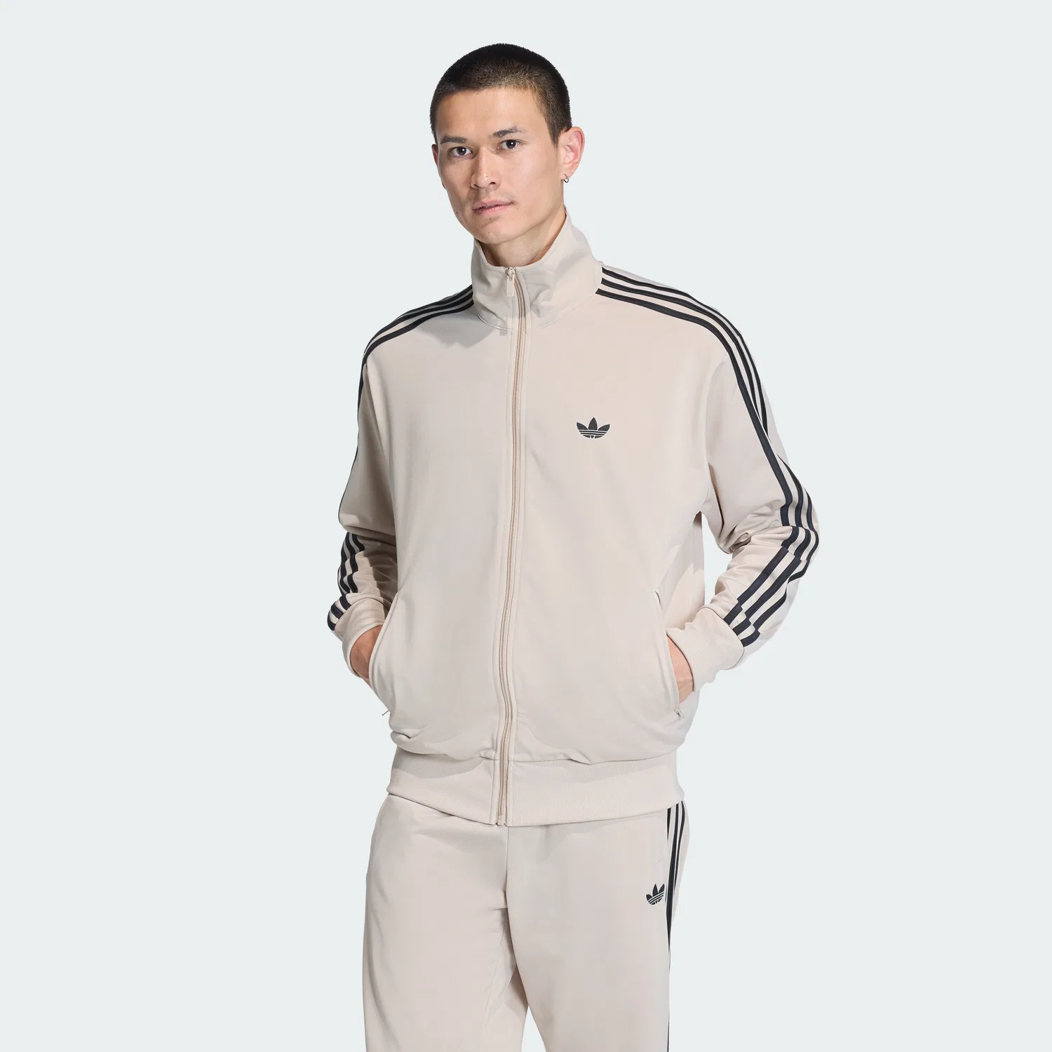Мужская олимпийка Firebird цвета Stone Khaki от Adidas