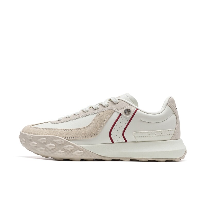 

Кроссовки Lifestyle женские низкие Off-White Grey / Scented Leather Grey Xtep