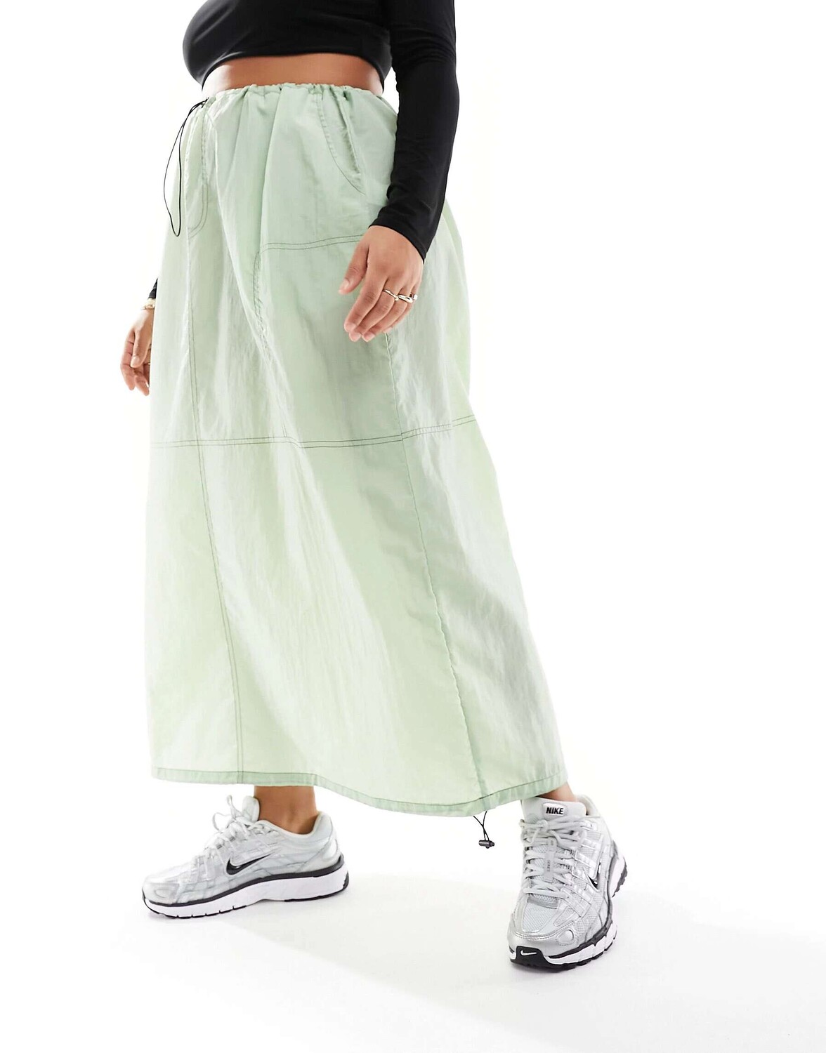 

Зеленая юбка-парашют Noisy May Curve