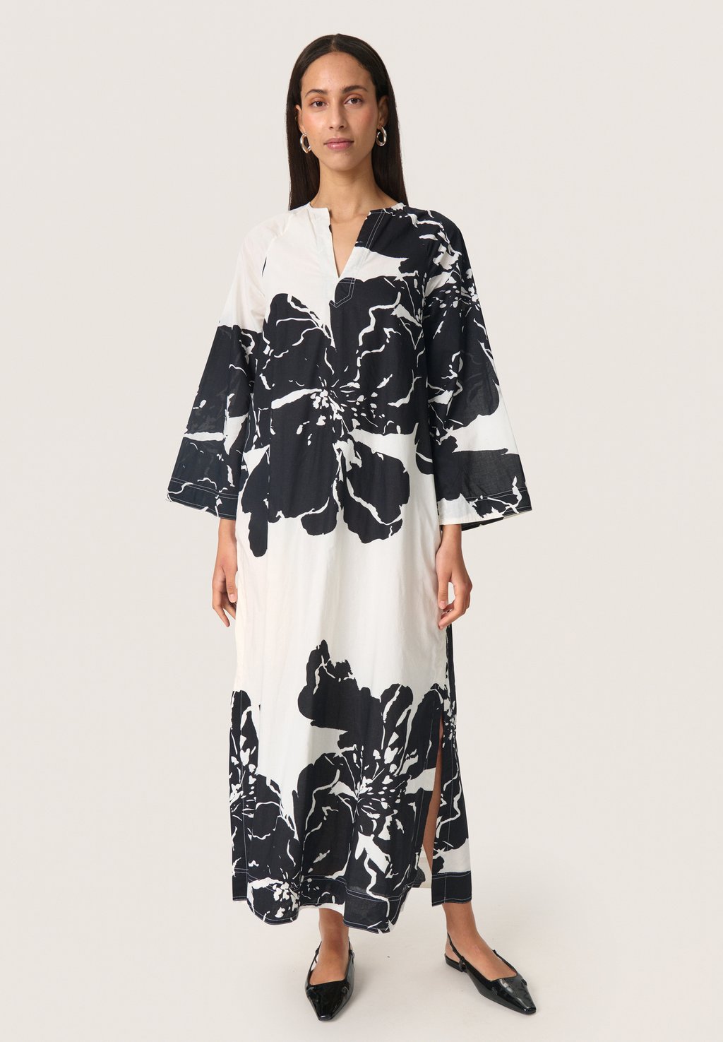 

Платье макси JOANNE KAFTAN Soaked in Luxury, черный
