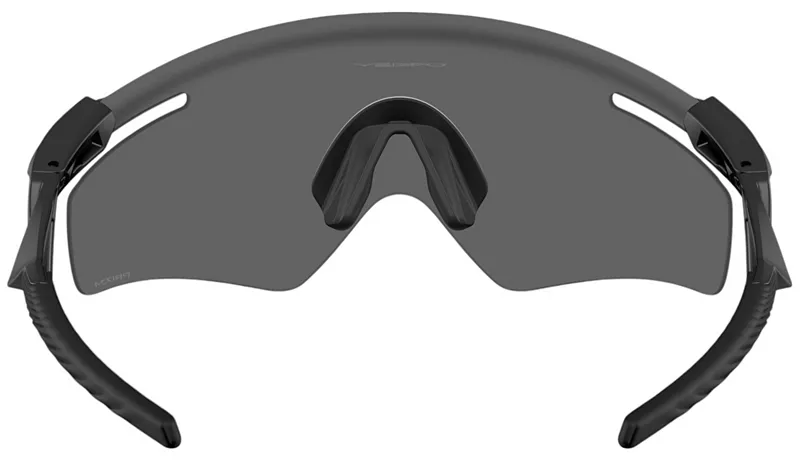 

Солнцезащитные очки Oakley QNTM Kato, черный