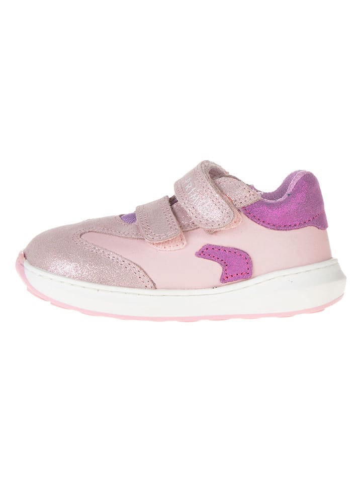 

Кроссовки на шнуровке Float Primigi, цвет leder-sneakers "float"