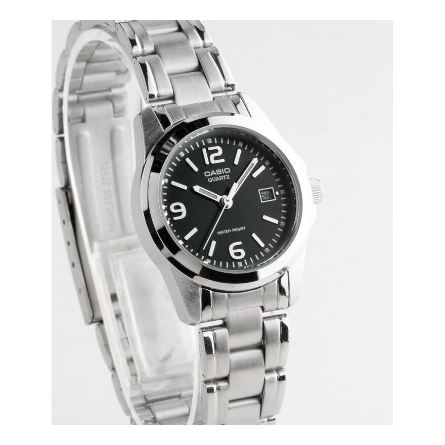 

Часы CASIO STANDARDSeries Quartzes Golden/Black Dial Black Analog, черный